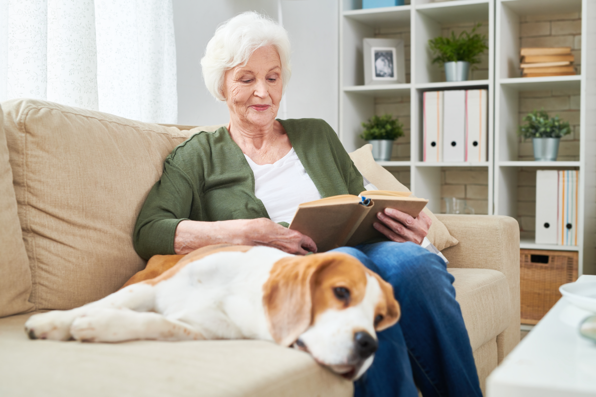 Pet-Friendly Senior Living | The Courtyard at Loves Park